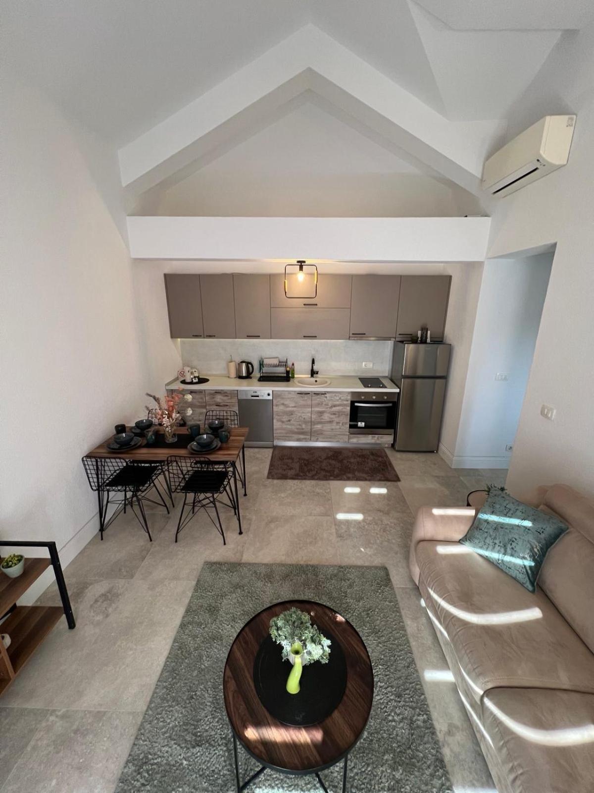 Casa Del Sole Lux Apartment Kotor